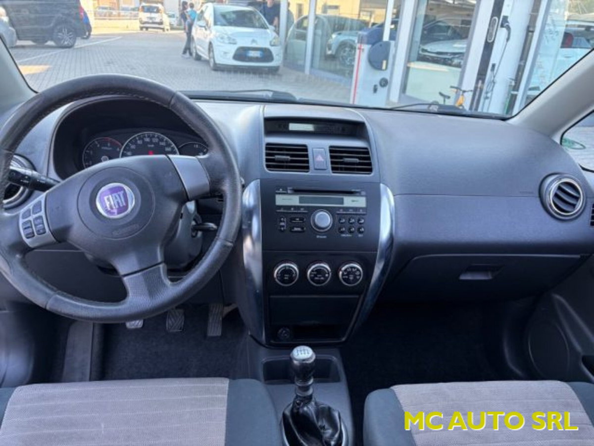 Fiat Sedici 1.9 MJT 4x4 Dynamic (9)