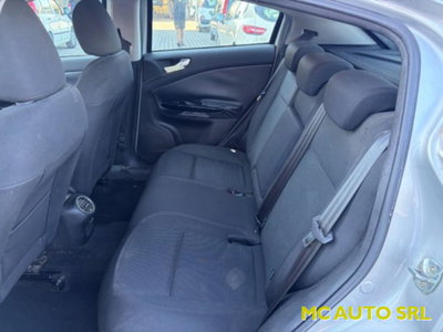 Alfa Romeo Giulietta 1.6 JTDm-2 Distinctive (8)
