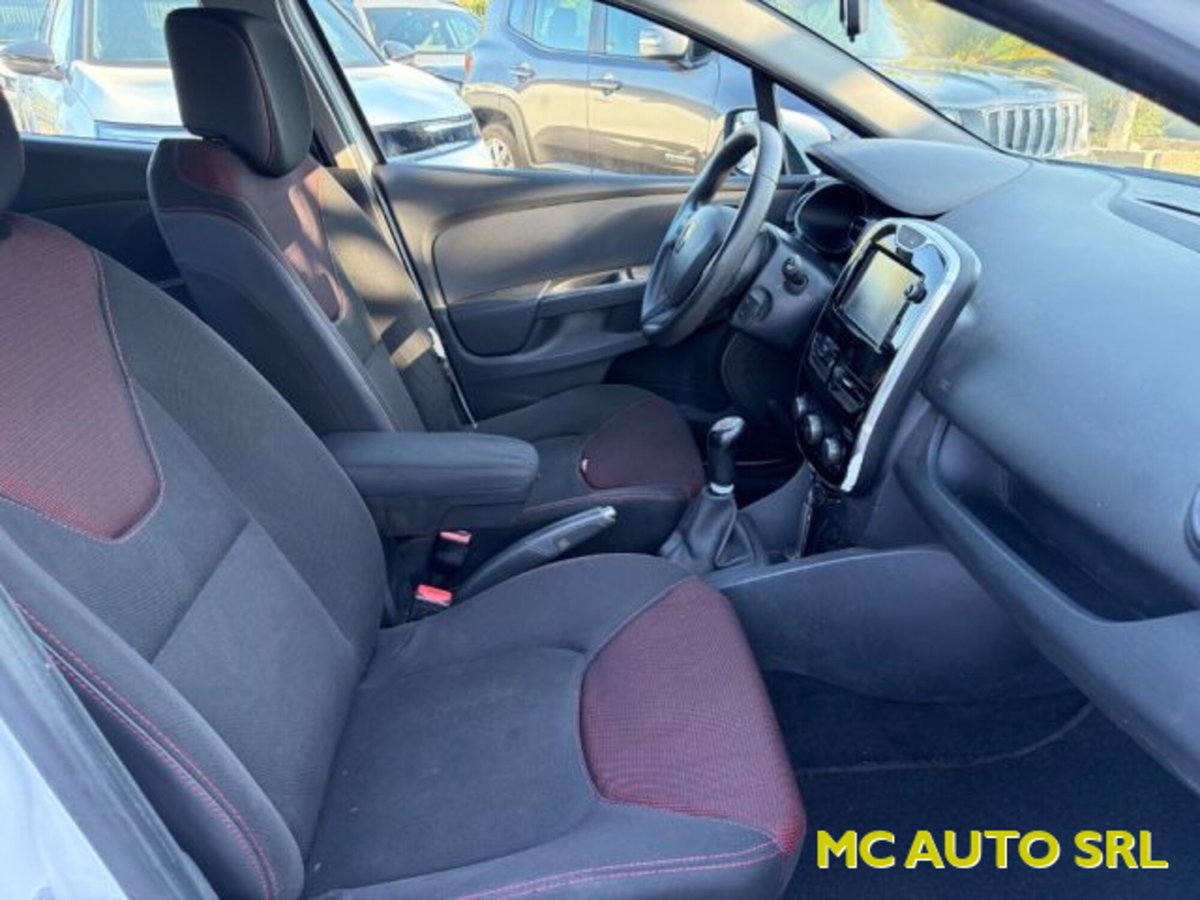 Renault Clio 1.2 75CV GPL 5 porte Live (10)