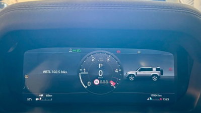 Land Rover Defender 110 3.0D I6 250 CV AWD Auto Commercial SE (16)