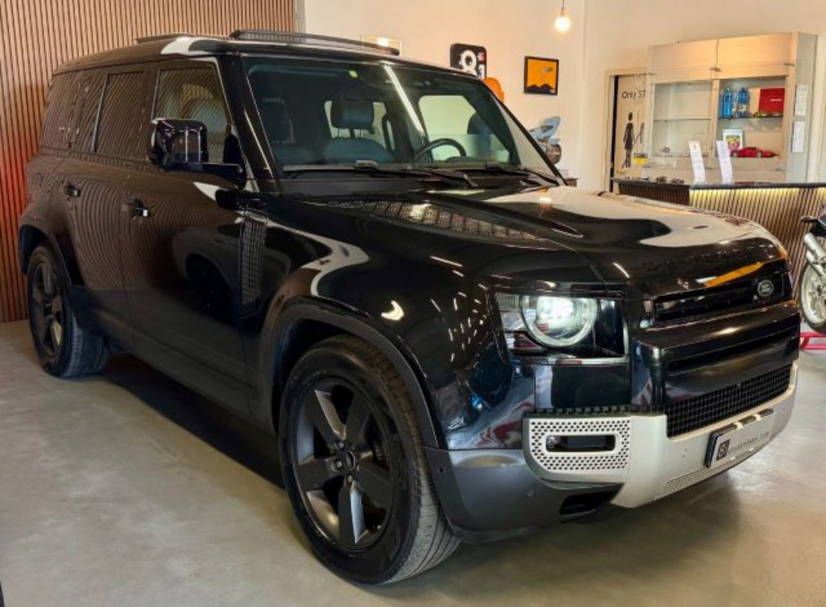 Land Rover Defender 110 3.0D I6 250 CV AWD Auto Commercial SE (5)