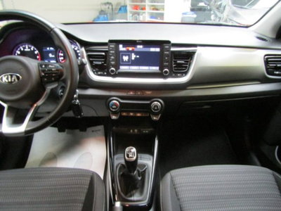 Kia Stonic 1.0 T-GDi 120 CV DCT7 Energy (20)