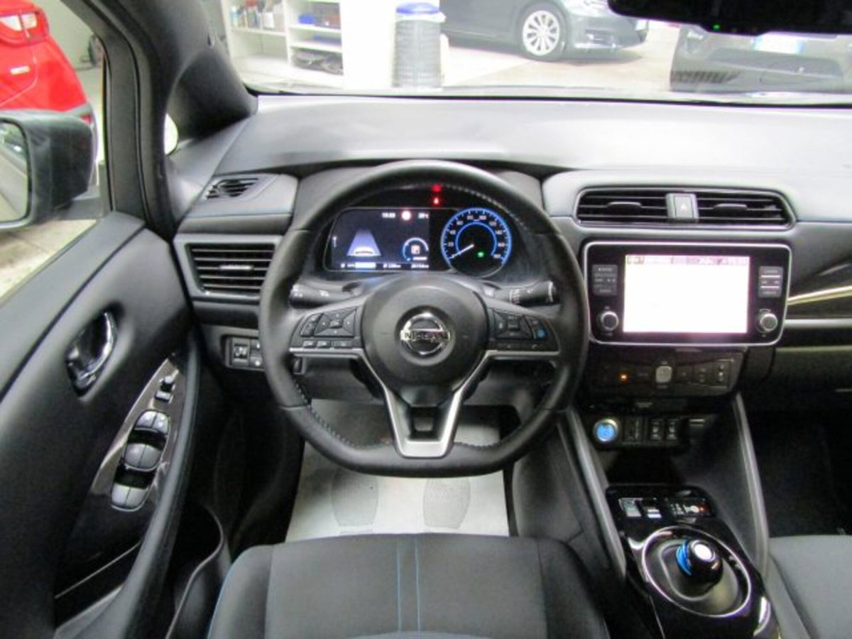 Nissan Leaf Tekna 40 kWh (18)