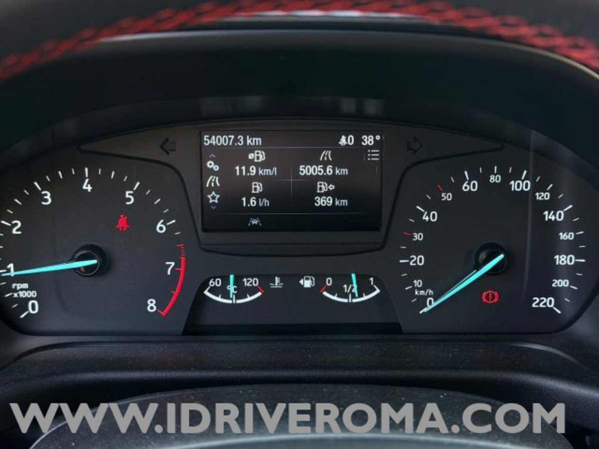 Ford Fiesta 1.0 EcoBoost 100CV 5 porte ST-Line (12)