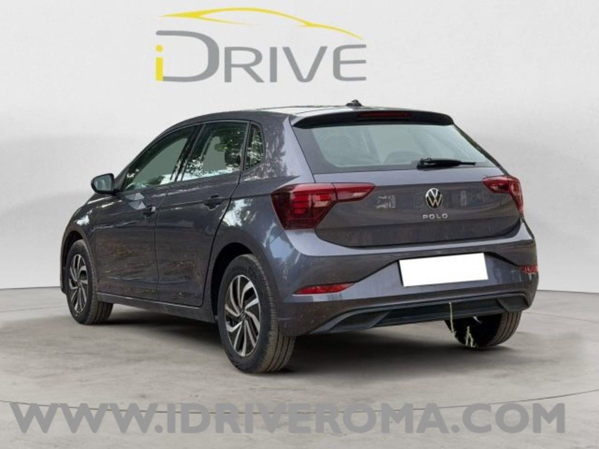 Volkswagen Polo 1.0 tsi Life 95cv (5)