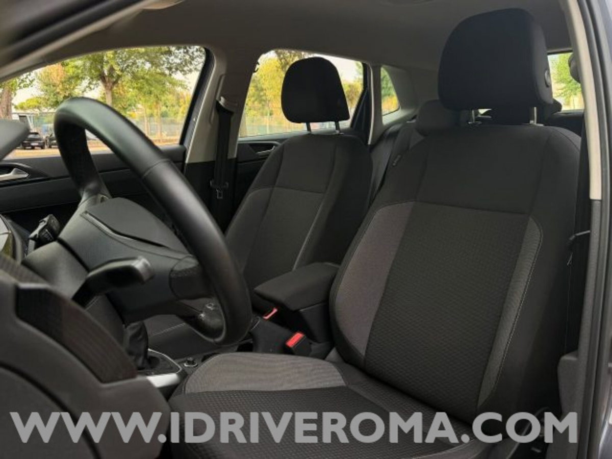 Volkswagen Polo 1.0 tsi Life 95cv (7)