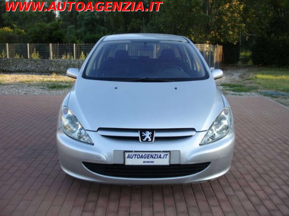 Peugeot 307 16V HDi 110CV 5p. HDI Clima (6)