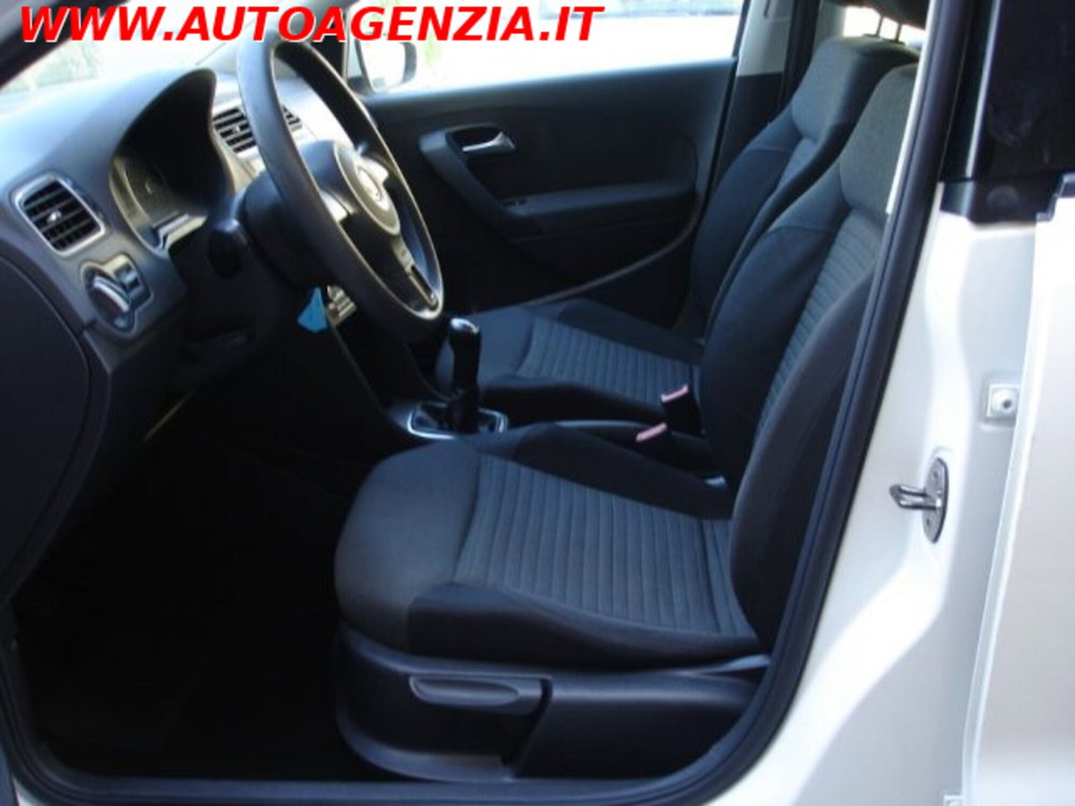 Volkswagen Polo 1.6 TDI 90CV DPF 5 porte Comfortline (9)