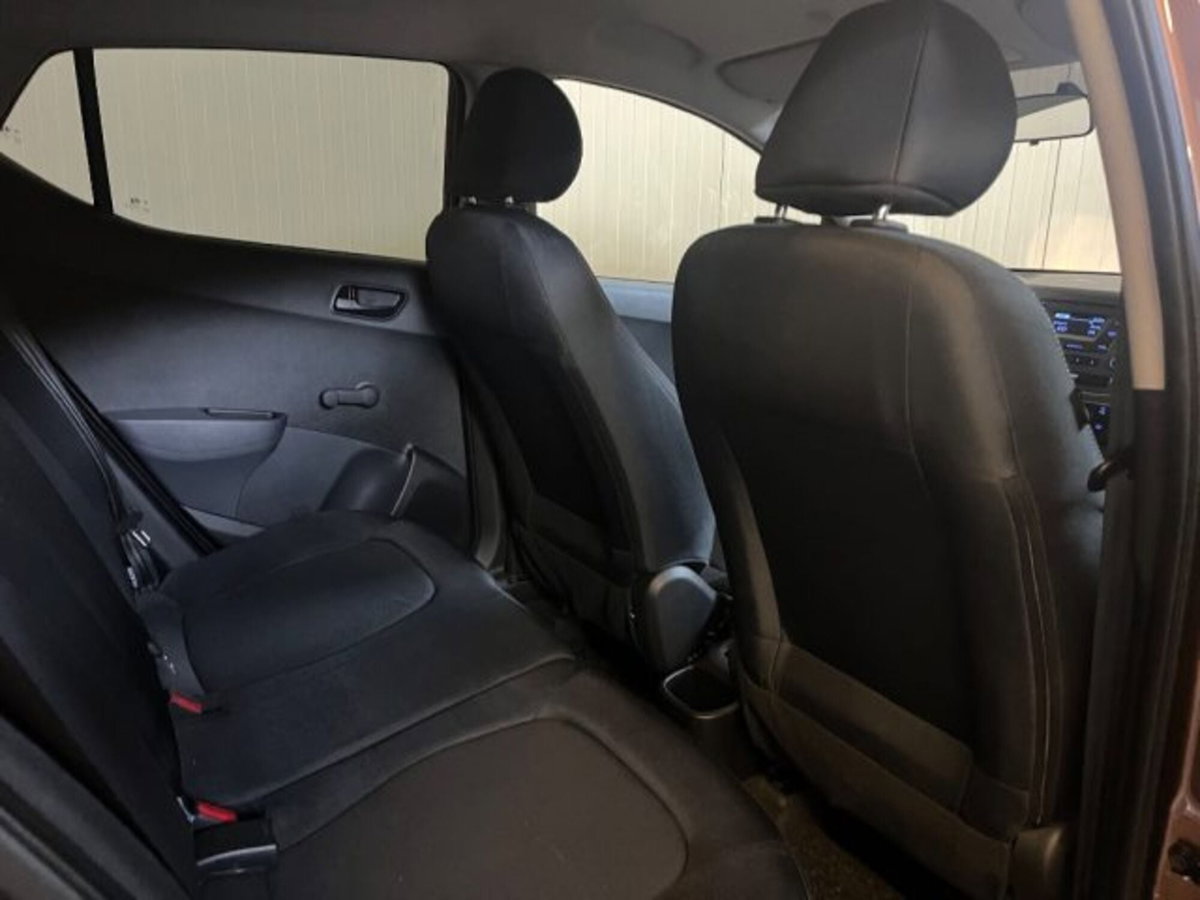 Hyundai i10 1.0 MPI Prime (13)
