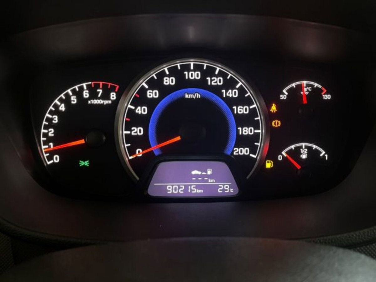 Hyundai i10 1.0 MPI Prime (6)