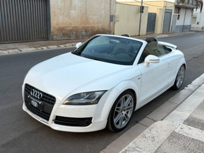 Audi TT Cabrio 1.8 TFSI (8)