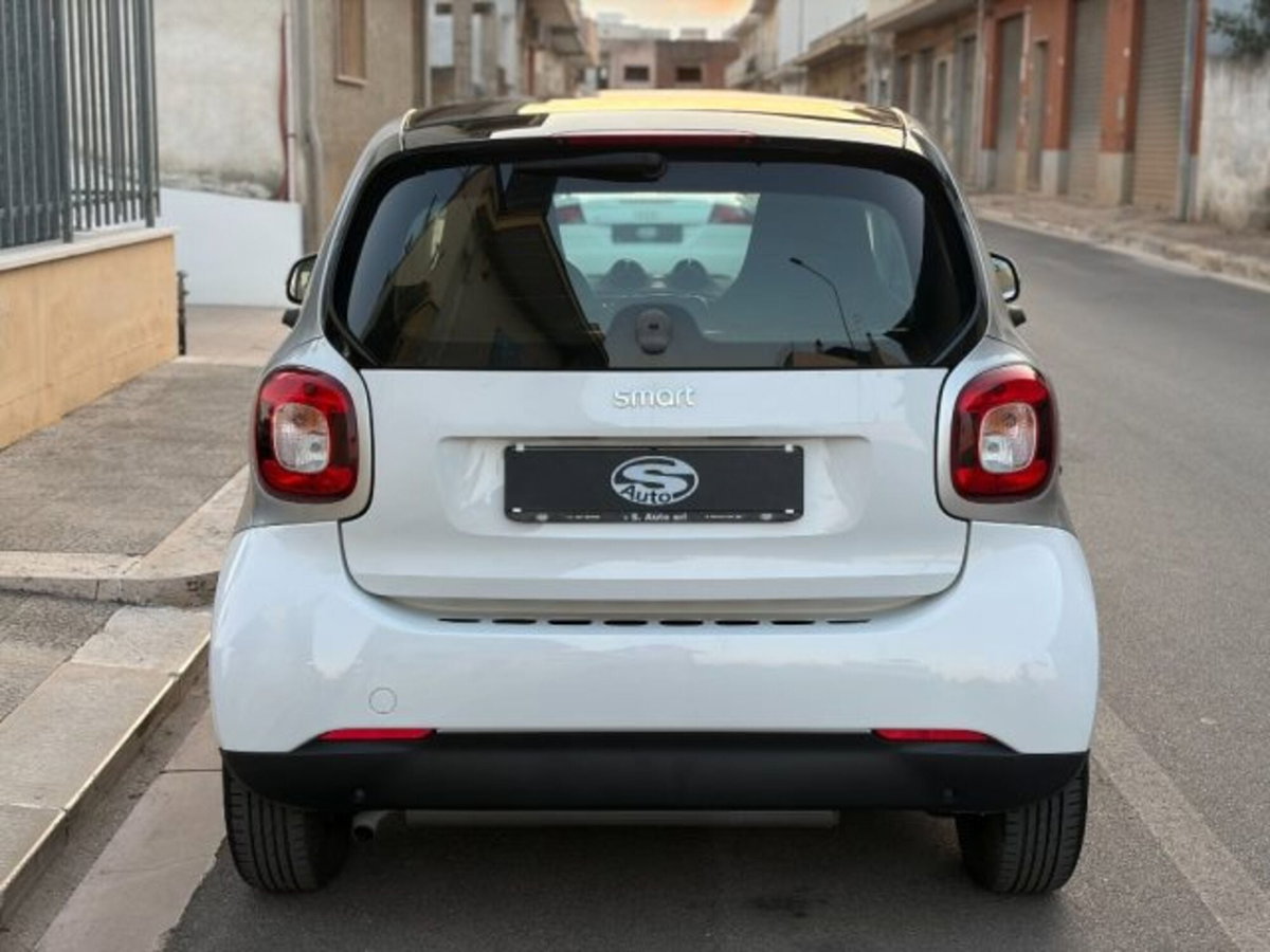 smart Fortwo 70 1.0 twinamic Passion (5)