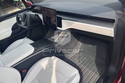 Tesla Model X Model X Plaid (13)
