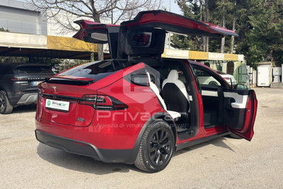 Tesla Model X Model X Plaid (9)