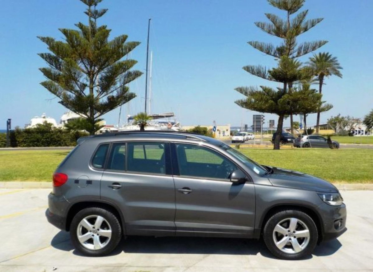 Volkswagen Tiguan 2.0 TDI 110 CV Trend & Fun BlueMotion Technology (5)