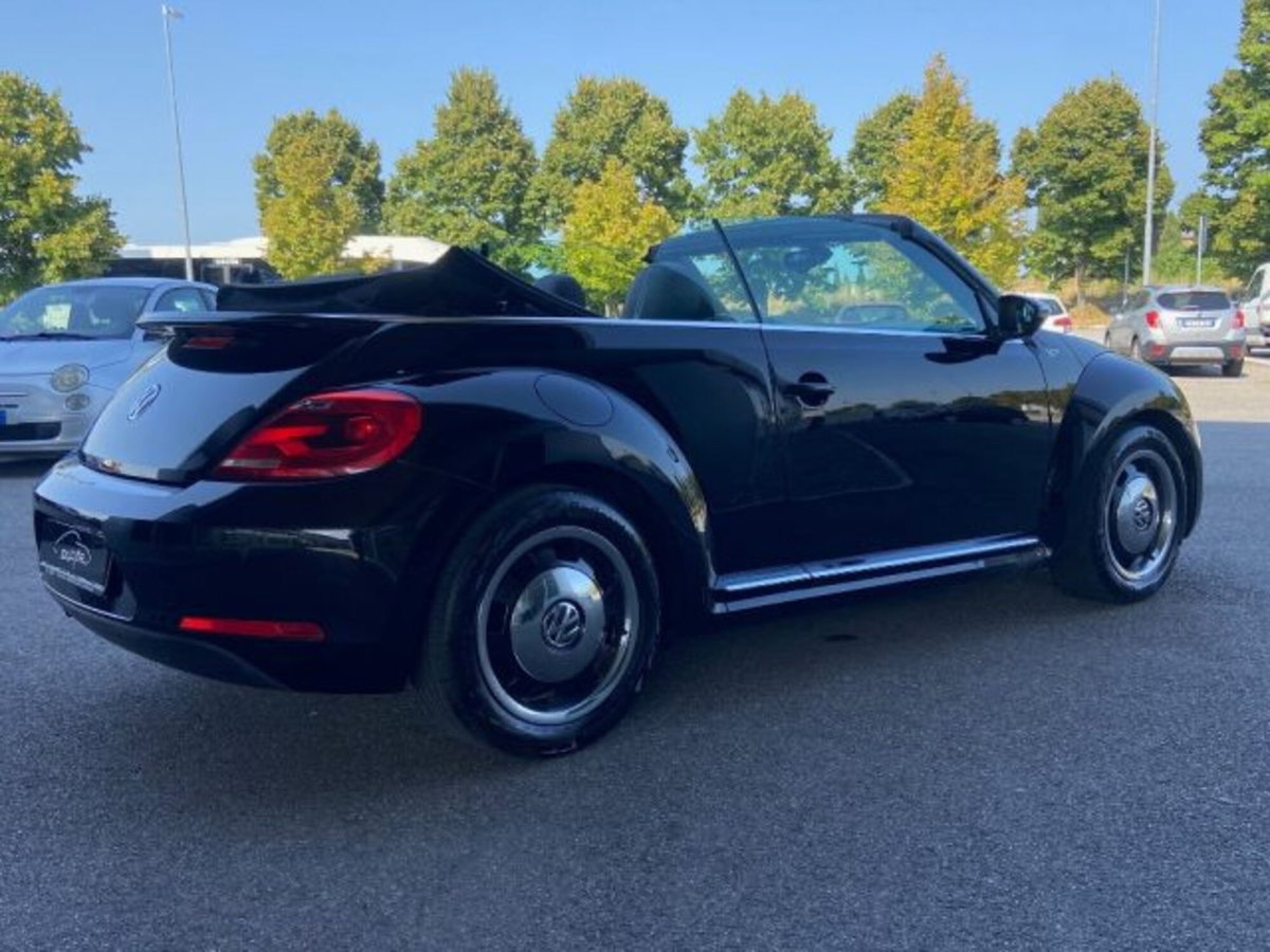 Volkswagen Maggiolino Cabrio 1.2 TSI Design (5)