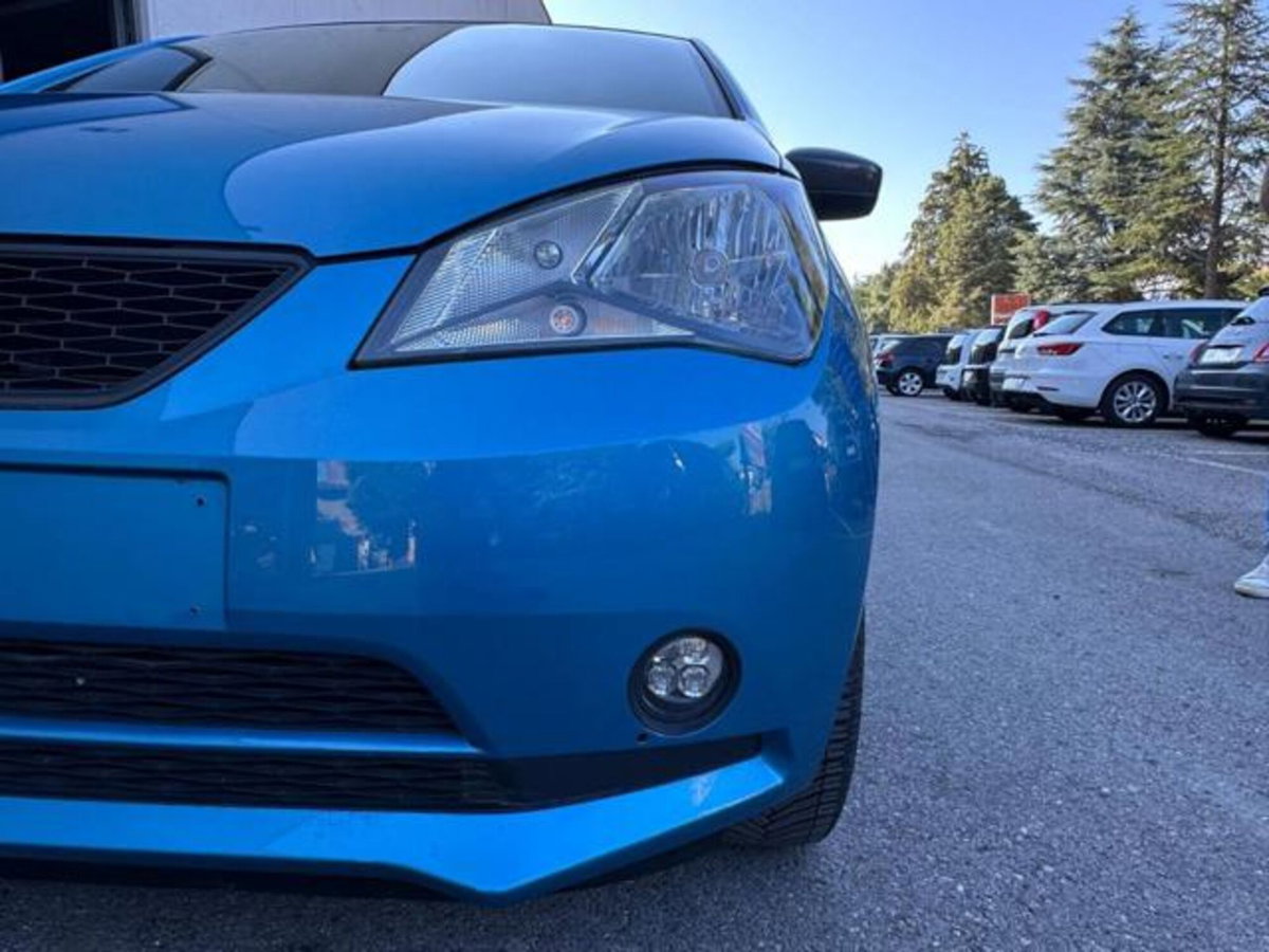 SEAT Mii 1.0 68 CV 3 porte Chic Ecofuel (4)