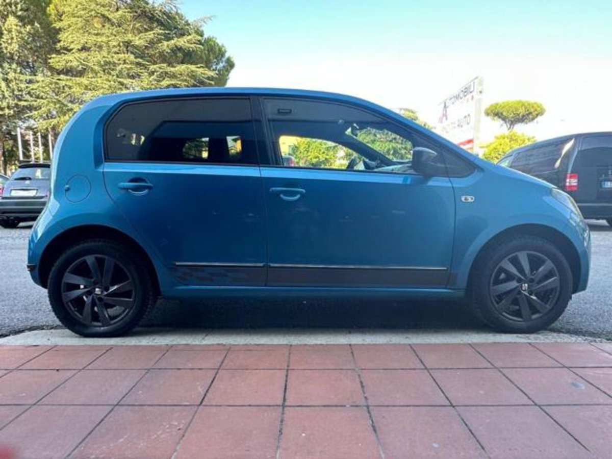 SEAT Mii 1.0 68 CV 3 porte Chic Ecofuel (5)