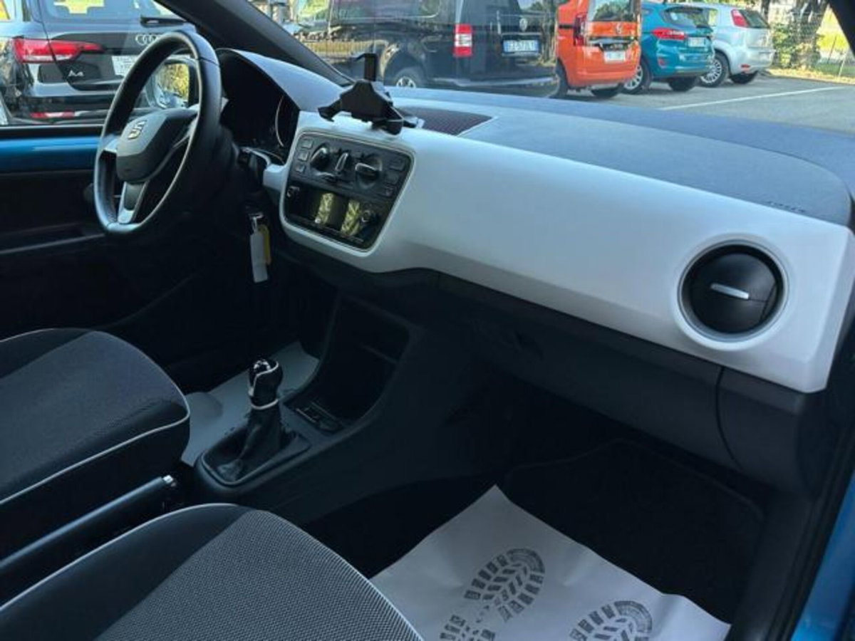SEAT Mii 1.0 68 CV 3 porte Chic Ecofuel (9)