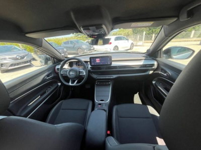 Jeep Avenger 1.2 turbo e-hybrid mhev Summit fwd 110cv edct6 (12)