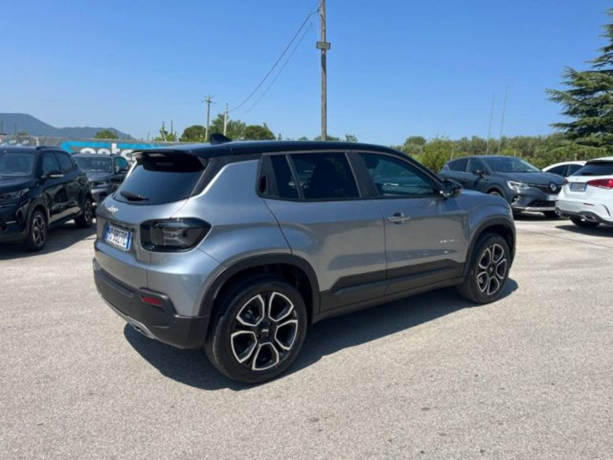Jeep Avenger 1.2 turbo e-hybrid mhev Summit fwd 110cv edct6 (4)