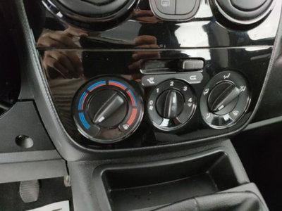 Fiat Qubo 1.3 MJT 80 CV Lounge (12)