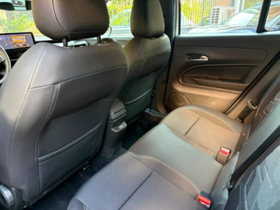 Jeep Avenger 1.2 turbo Altitude fwd 100cv (14)