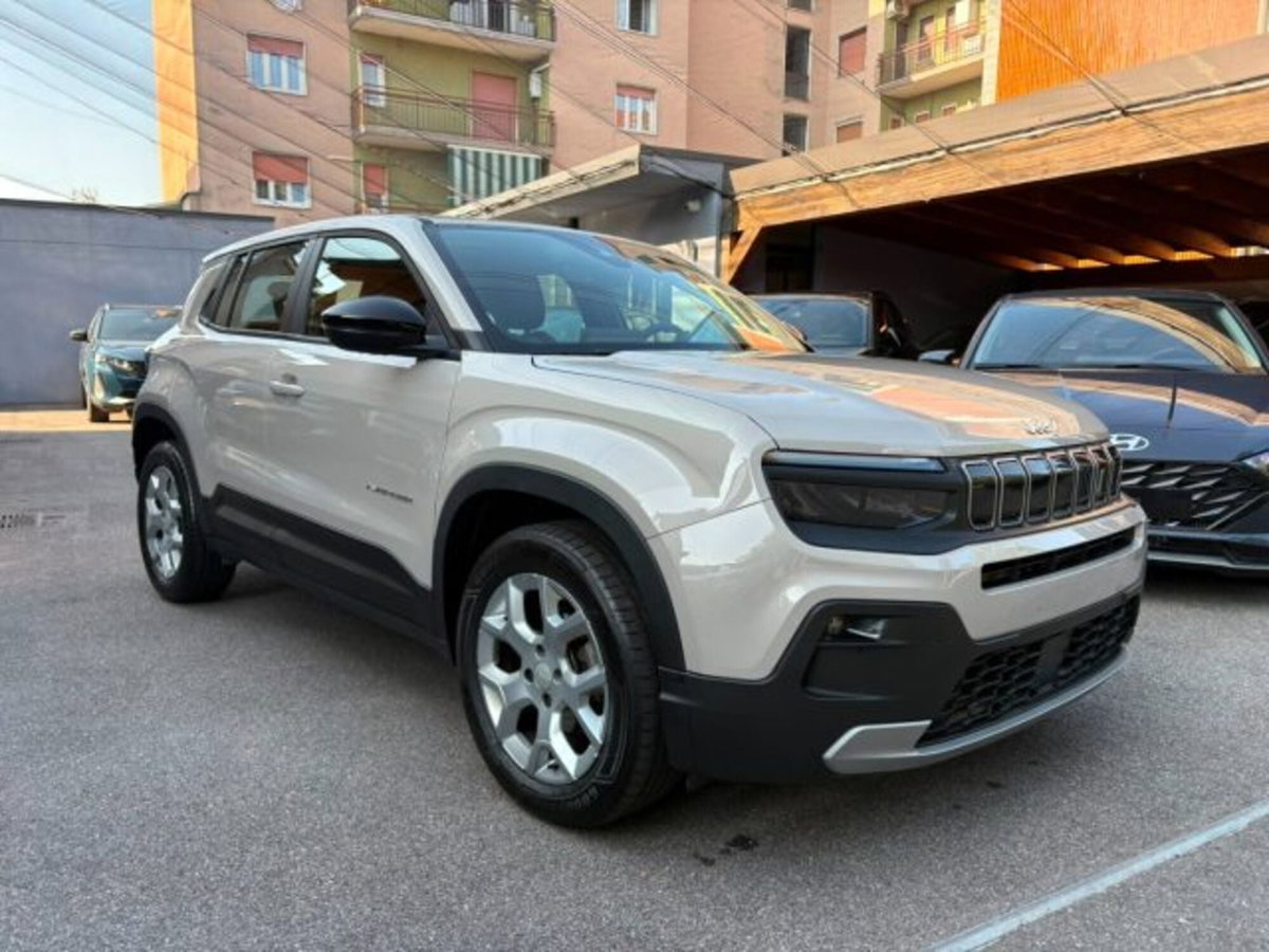 Jeep Avenger 1.2 turbo Altitude fwd 100cv (2)