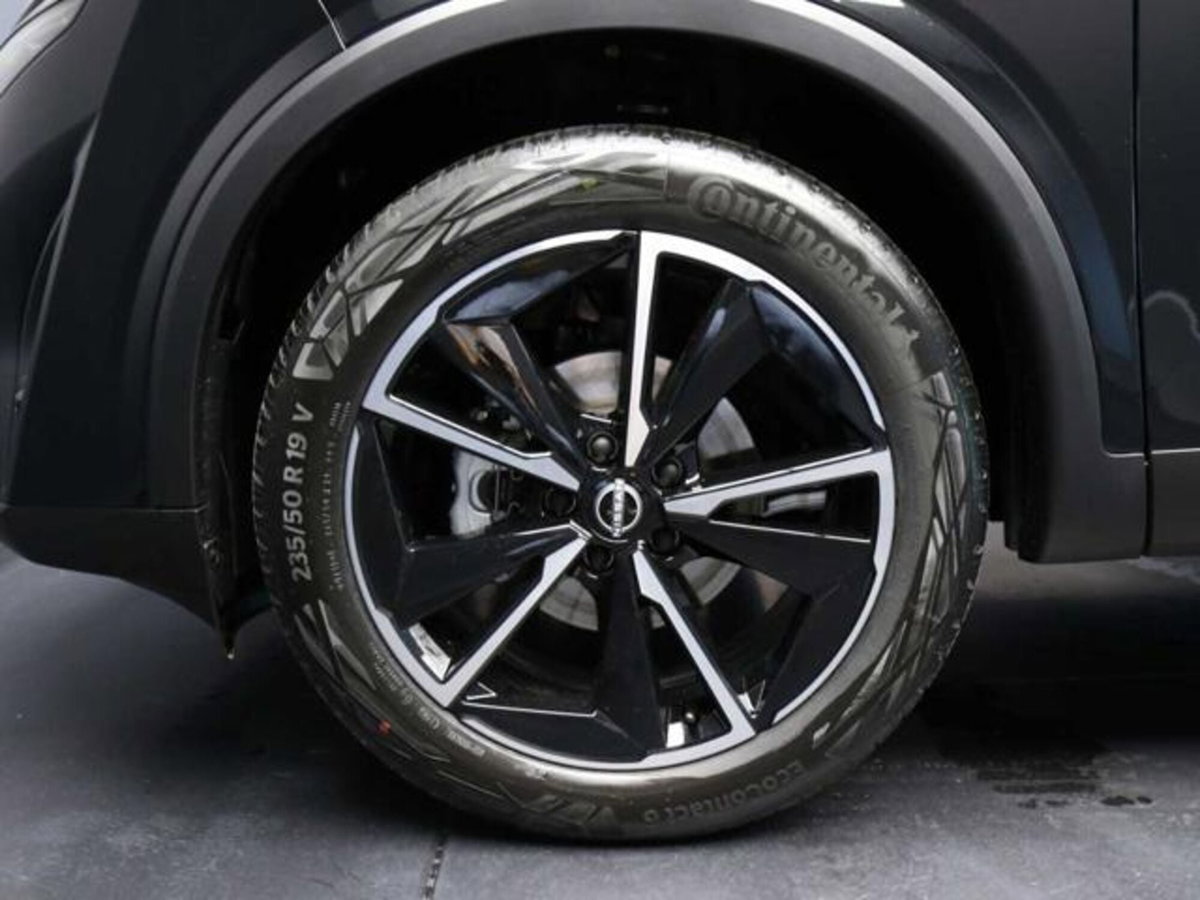Nissan Qashqai 1.3 mhev Tekna 4wd 158cv xtronic (10)