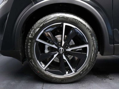 Nissan Qashqai 1.3 mhev Tekna 4wd 158cv xtronic (10)