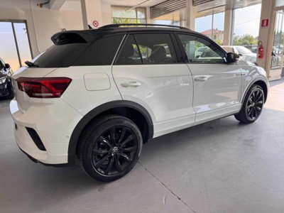Volkswagen T-Roc 2.0 tdi R-Line 115cv (9)