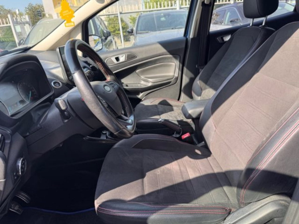 Ford EcoSport 1.0 EcoBoost 100 CV ST-Line (8)