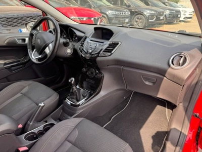 Ford Fiesta 1.5 TDCi 75CV 3 porte Titanium (4)