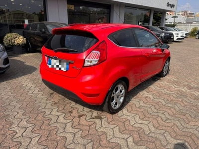 Ford Fiesta 1.5 TDCi 75CV 3 porte Titanium (7)