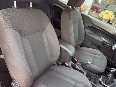 Ford Fiesta 1.5 TDCi 75CV 3 porte Titanium (8)
