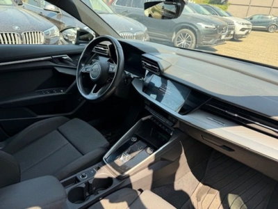 Audi A3 Sportback 40 TFSI e S tronic Business Advanced (8)