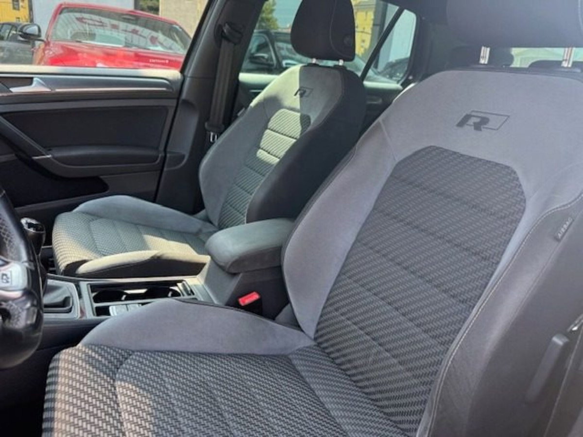 Volkswagen Golf Variant 1.5 TSI 150 CV EVO ACT R-Line (11)
