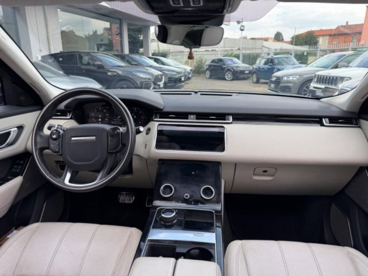 Land Rover Range Rover Velar 3.0 V6 SD6 300 CV R-Dynamic SE (14)