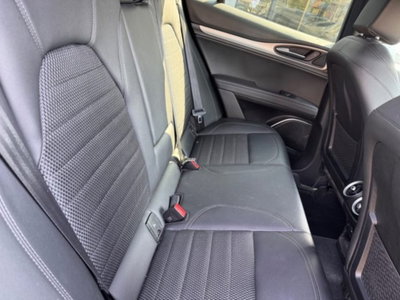 Alfa Romeo Stelvio Stelvio 2.2 Turbodiesel 190 CV AT8 Q4 Sprint (14)