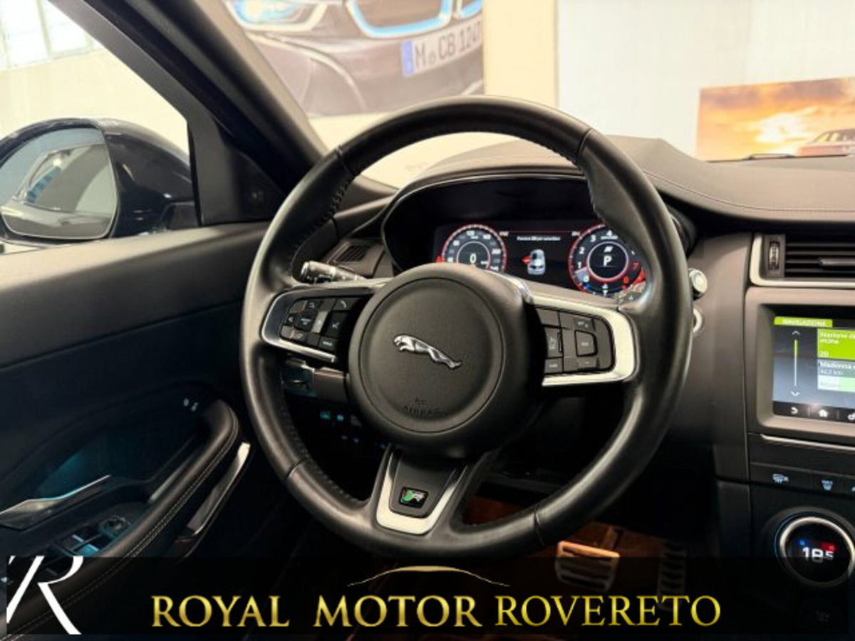 Jaguar E-Pace 2.0 249 CV AWD aut. R-Dynamic S (15)