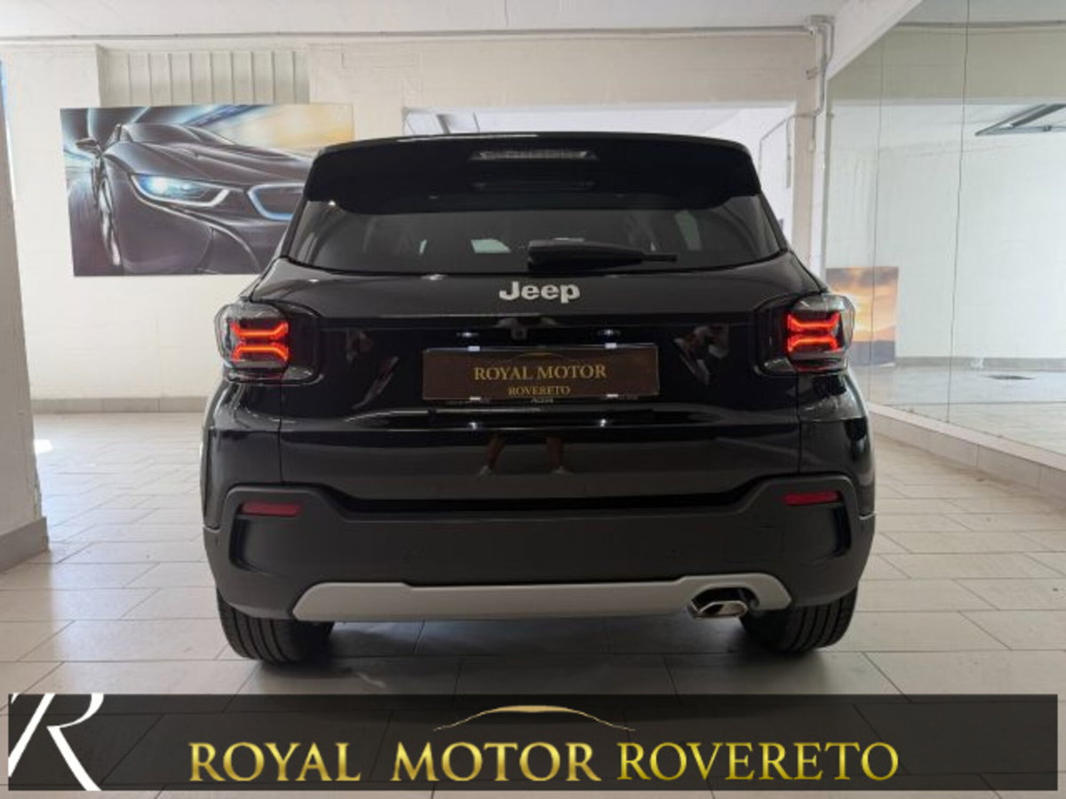 Jeep Avenger 1.2 turbo Summit fwd 100cv (7)