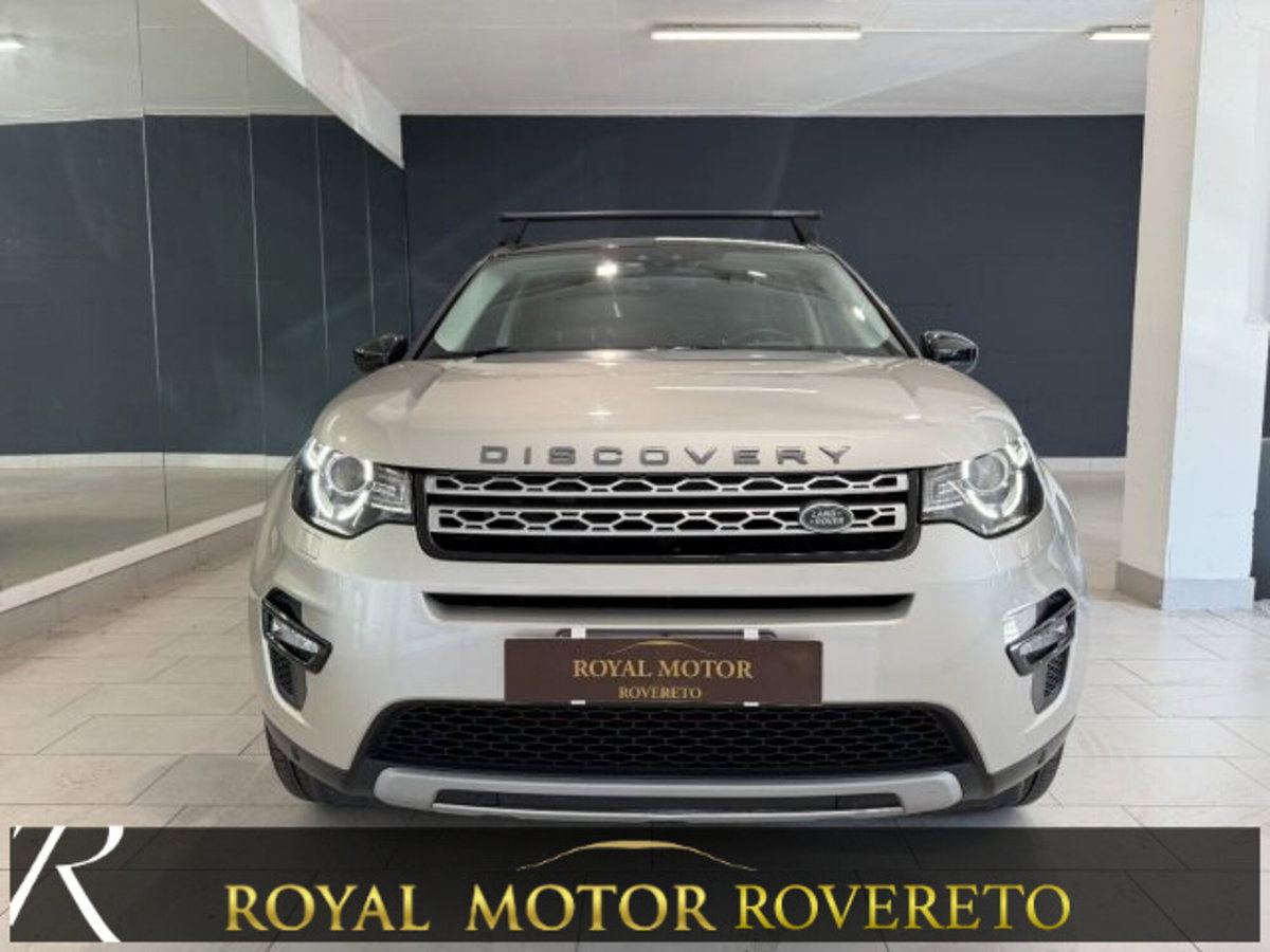 Land Rover Discovery Sport 2.0 TD4 180 CV HSE (2)