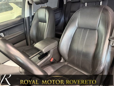 Land Rover Discovery Sport 2.0 TD4 180 CV HSE (9)