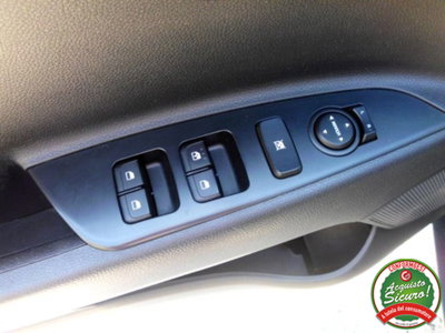 Kia Stonic 1.6 CRDi 110 CV Style (15)