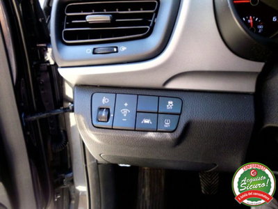 Kia Stonic 1.6 CRDi 110 CV Style (16)