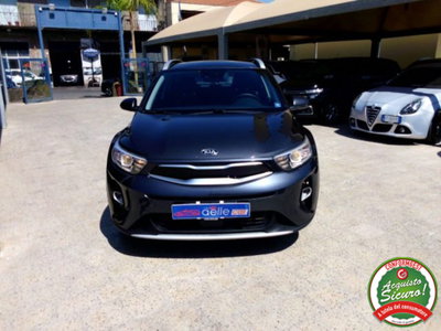 Kia Stonic 1.6 CRDi 110 CV Style (2)