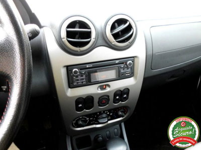 Dacia Duster 1.5 dCi 110CV 4x2 Lauréate (17)