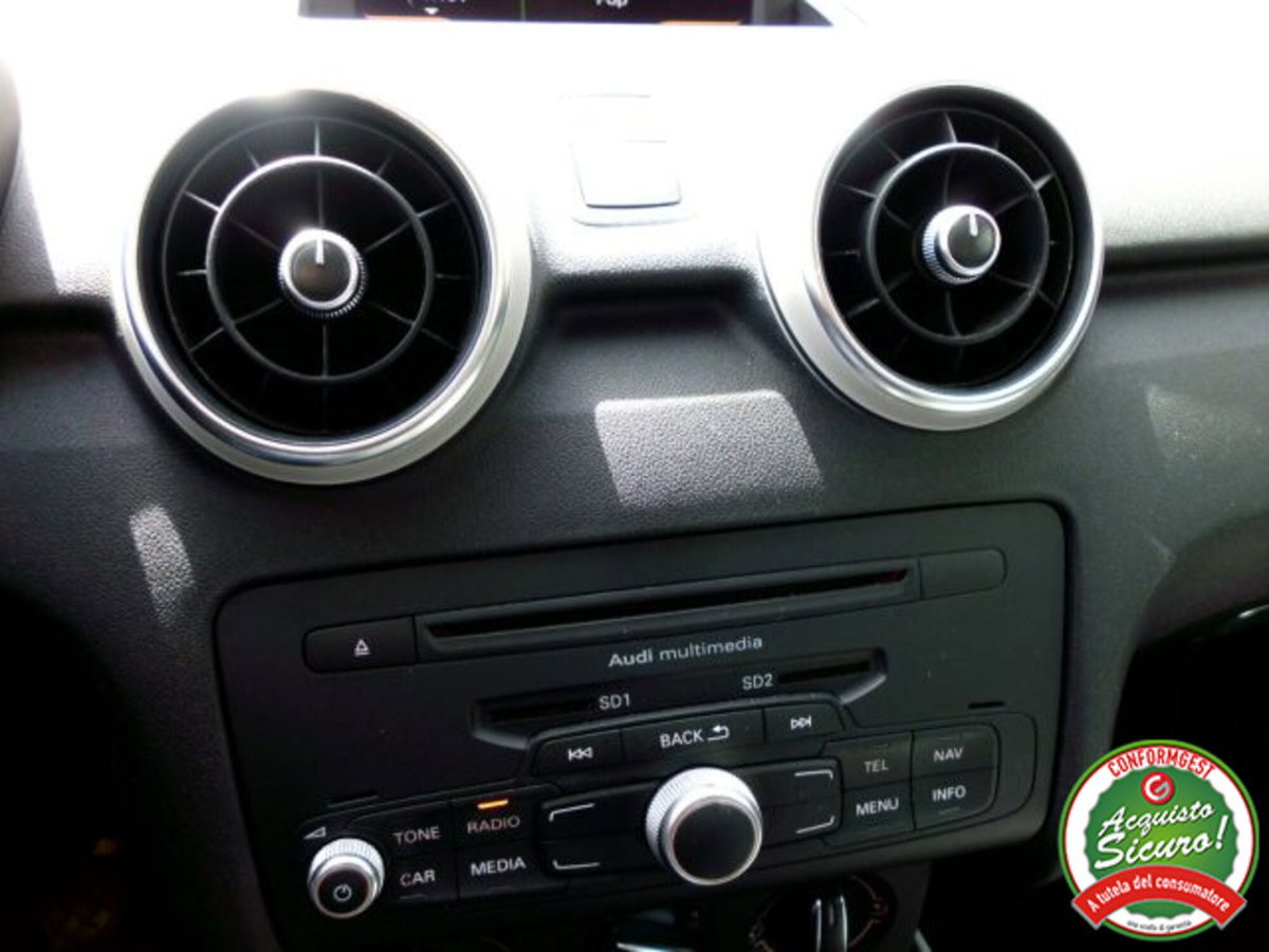 Audi A1 1.2 TFSI Ambition (19)