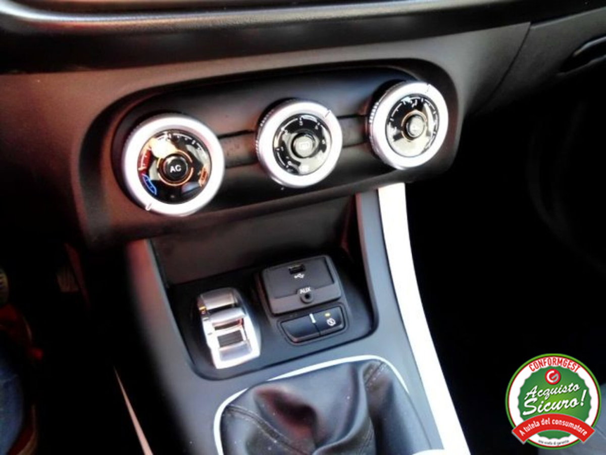 Alfa Romeo Giulietta 1.6 JTDm-2 Distinctive (18)