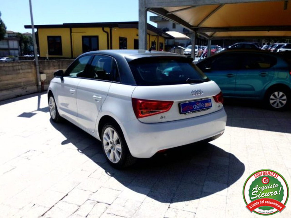 Audi A1 Sportback 1.6 TDI Ambition (5)